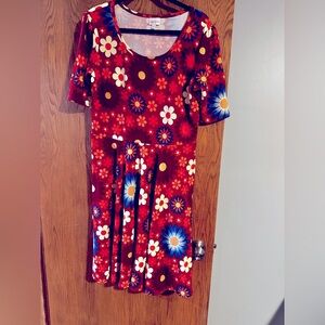 Lularoe Dress “Nicole” -no pockets